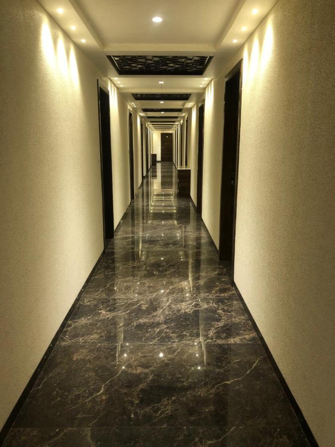 Hotel Circle Inn Ahmedabad Exterior photo